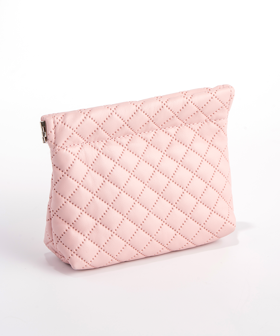 Quilted Oil Pouch