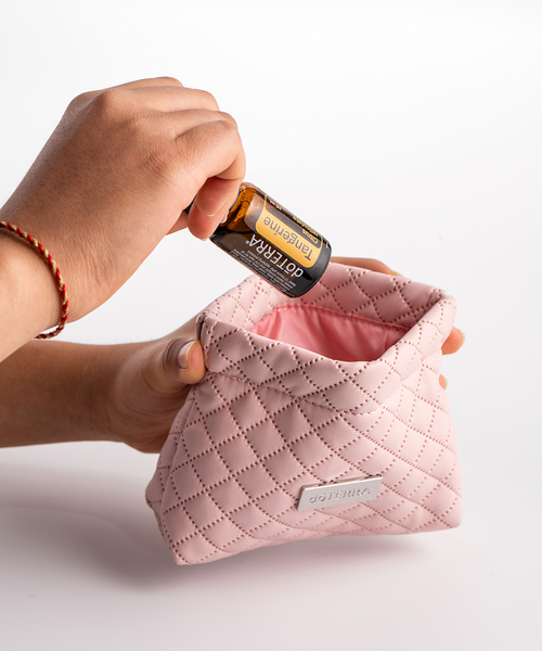 Quilted Oil Pouch