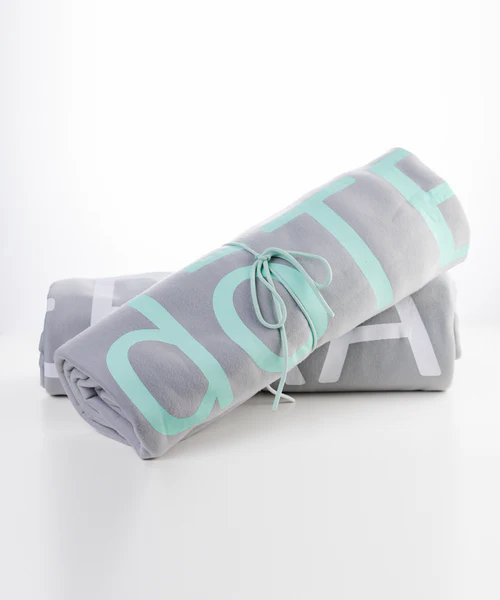 Wrap Me in doTERRA Blanket (White/Gray)
