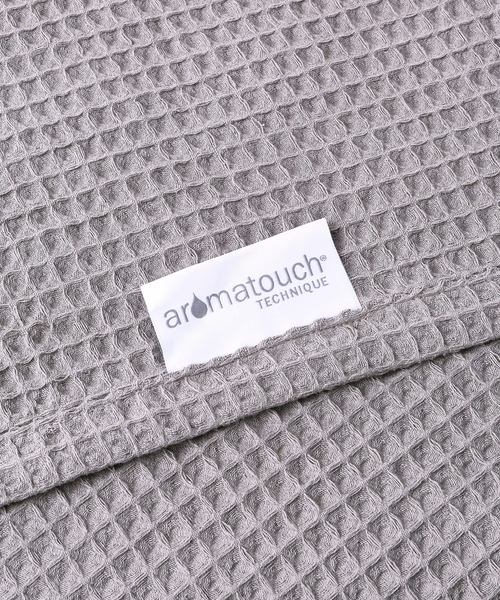 AromaTouch Comfort Throw