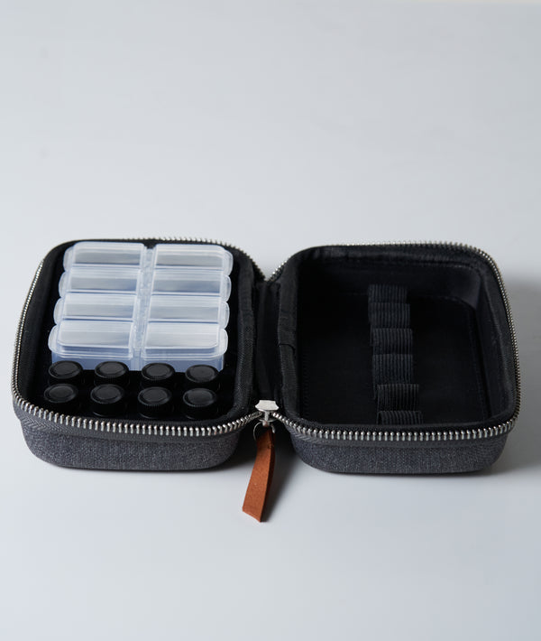 Gray Everyday Essentials Case product image